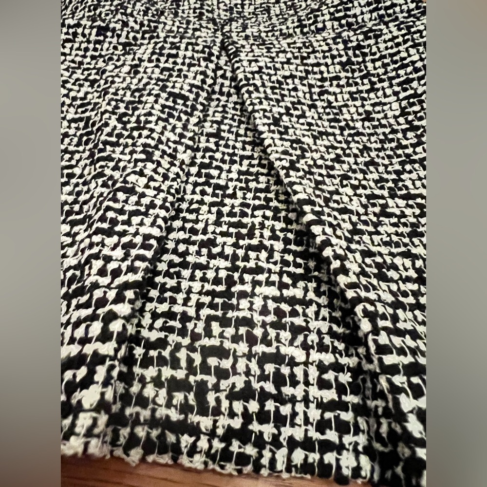Vintage Express Black and White Casual Mini Skirt - Picture 2 of 5